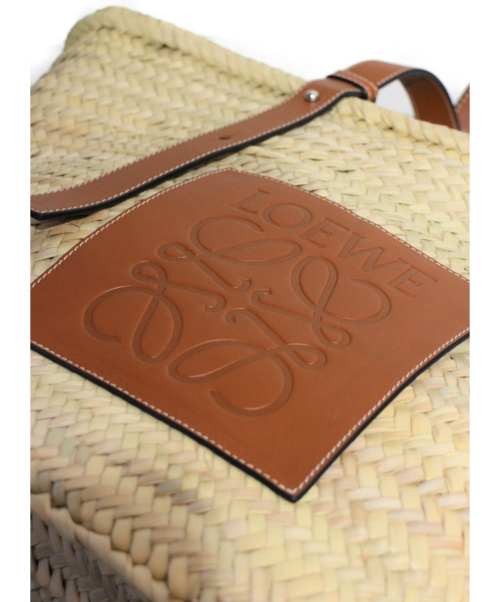 LOEWE（ロエベ）LOEWE (ロエベ) ラージバケットバッグ ベージュ サイズ:- 411707の古着・服飾アイテム