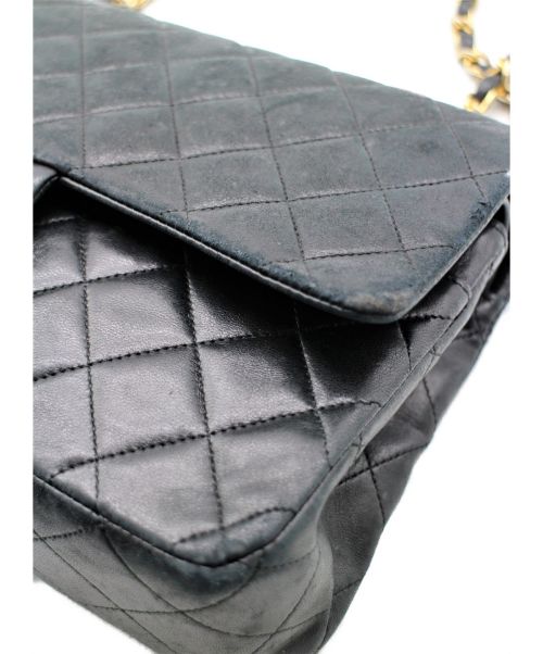 CHANEL（シャネル）CHANEL (シャネル) チェーンショルダーバッグ ブラック マトラッセ 1389471の古着・服飾アイテム