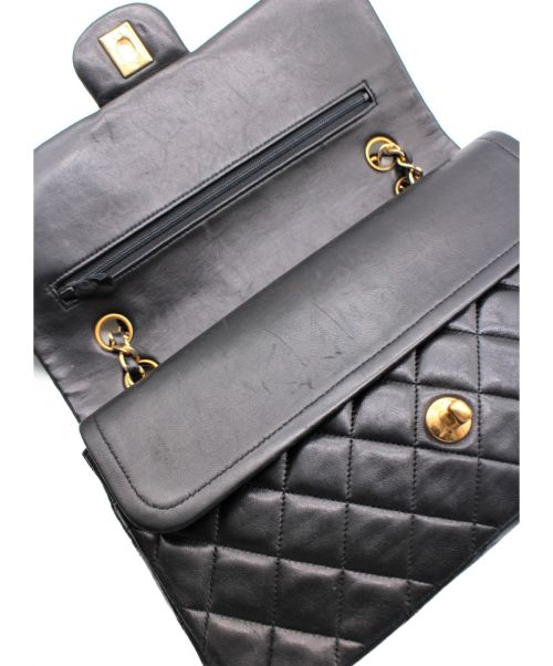 CHANEL（シャネル）CHANEL (シャネル) チェーンショルダーバッグ ブラック マトラッセ 1389471の古着・服飾アイテム
