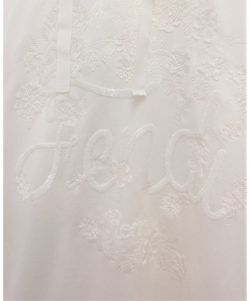 FENDI（フェンディ）FENDI (フェンディ) 刺繍パーカー ホワイト サイズ:36の古着・服飾アイテム