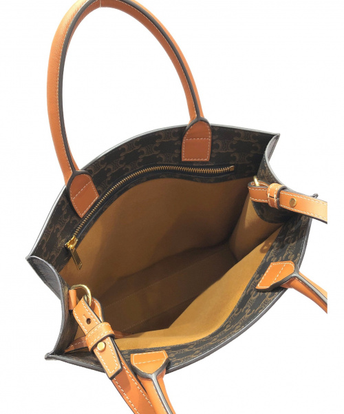CELINE（セリーヌ）CELINE (セリーヌ) スモールバーティカルカバ ブラック サイズ:スモール 2wayショルダーバッグ トリオンフの古着・服飾アイテム