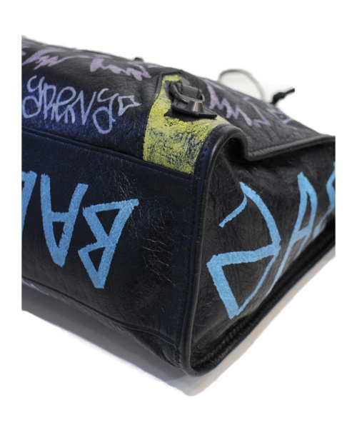 BALENCIAGA（バレンシアガ）BALENCIAGA (バレンシアガ) Graffiti Classic City ブラック×ピンク サイズ:-の古着・服飾アイテム
