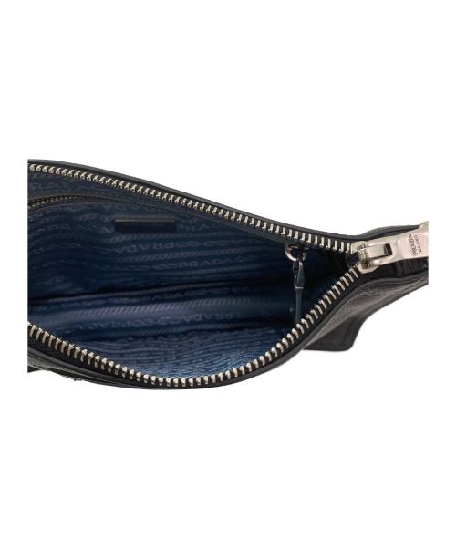 PRADA（プラダ）PRADA (プラダ) エティケット/ショルダーポーチ ブラック サイズ:-の古着・服飾アイテム