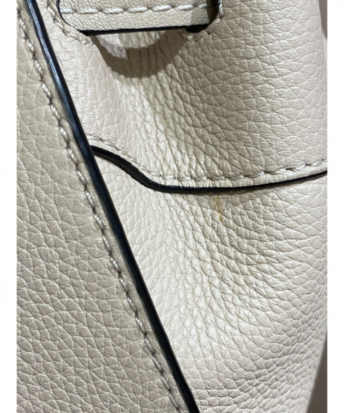 LOEWE（ロエベ）LOEWE (ロエベ) ミニハンモック2wayバッグ ベージュ サイズ:ミニ 314.12.V07の古着・服飾アイテム