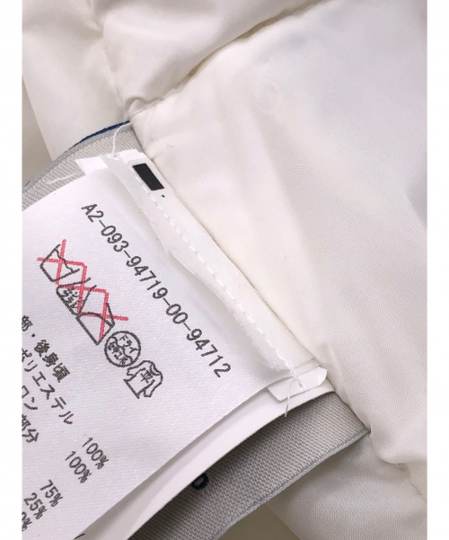 MONCLER（モンクレール）MONCLER (モンクレール) MAGLIONE TRICOT CARDIGAN アイボリー サイズ:Mの古着・服飾アイテム