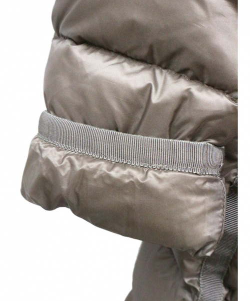 MONCLER（モンクレール）MONCLER (モンクレール) ヘルミンヌダウンコート モカ HERMINEの古着・服飾アイテム