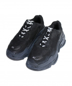 BALENCIAGAバレンシアガ）の古着「Triple S」｜ブラック