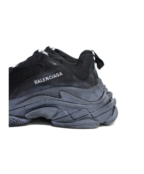 BALENCIAGA（バレンシアガ）BALENCIAGA (バレンシアガ) Triple S ブラック サイズ:27 未使用品 triple S 534162/W09O1/1000の古着・服飾アイテム