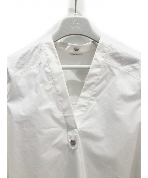 HERMES（エルメス）HERMES (エルメス) Vネックプルオーバーブラウス ホワイト サイズ:34 2019SS　の古着・服飾アイテム