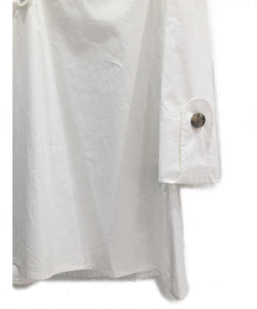HERMES（エルメス）HERMES (エルメス) Vネックプルオーバーブラウス ホワイト サイズ:34 2019SS　の古着・服飾アイテム