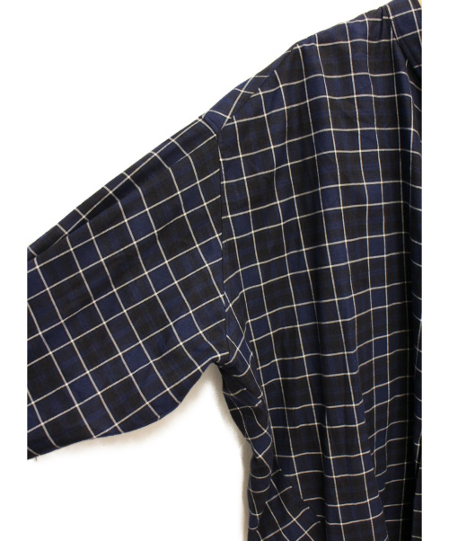 BALENCIAGA（バレンシアガ）BALENCIAGA (バレンシアガ) New Swing Shirt ネイビー サイズ:34の古着・服飾アイテム