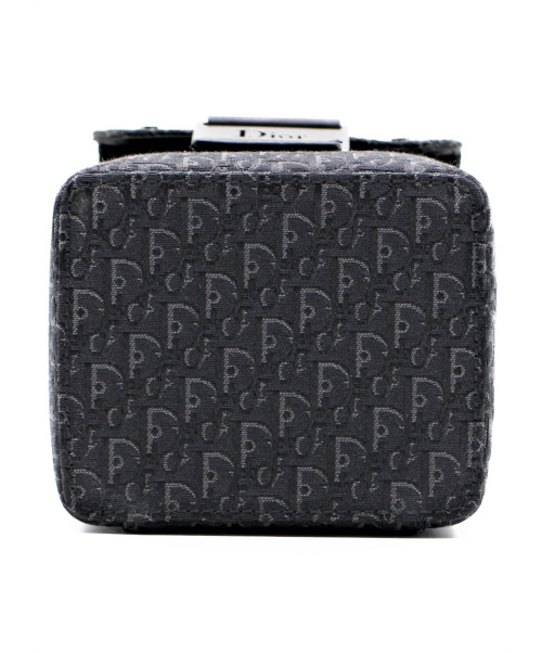 Christian Dior（クリスチャン ディオール）Christian Dior (クリスチャンディオール) トロッター柄バニティポーチ ブラック サイズ:- HE1002の古着・服飾アイテム