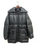 PRADAプラダ）の古着「オーバーサイズダウンコート」｜グレー