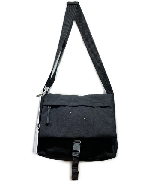 Maison Margiela（メゾンマルジェラ）Maison Margiela (メゾンマルジェラ) 20AW Nylon Shoulder Bag ブラック サイズ:- S55WG0114の古着・服飾アイテム
