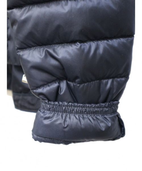 MONCLER（モンクレール）MONCLER (モンクレール) ディアンサダウンジャケット ネイビー DIANTHAの古着・服飾アイテム