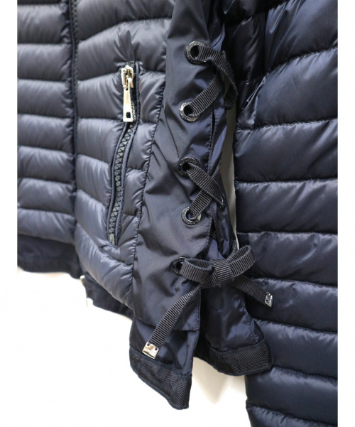 MONCLER（モンクレール）MONCLER (モンクレール) ディアンサダウンジャケット ネイビー DIANTHAの古着・服飾アイテム