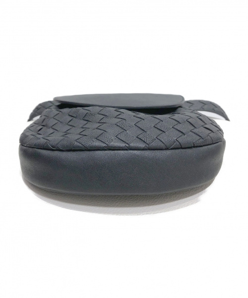 BOTTEGA VENETA（ボッテガベネタ）BOTTEGA VENETA (ボッテガベネタ) イントレチャートベルト付バッグ ブラック サイズ:-の古着・服飾アイテム