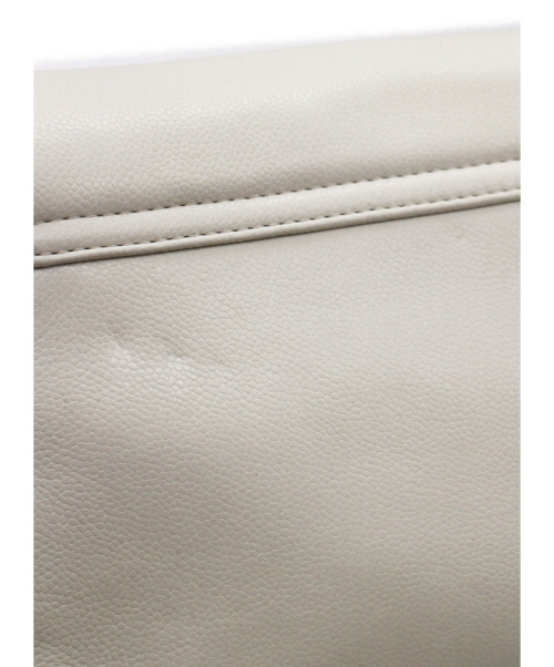 CHANEL（シャネル）CHANEL (シャネル) ココマークハーフムーンチェーンショルダーバッグ アイボリー サイズ:- 12646551の古着・服飾アイテム