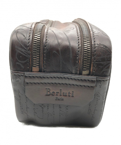 Berluti（ベルルッティ）Berluti (ベルルッティ) トイレタリーポーチ ブラウン サイズ:- カリグラフィ Formula 1003 A1109の古着・服飾アイテム