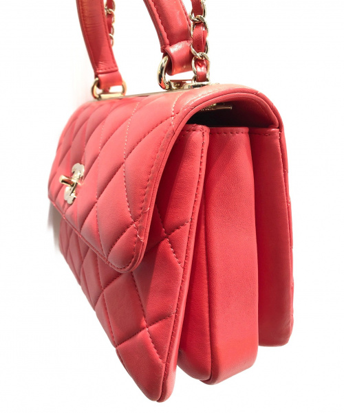 CHANEL（シャネル）CHANEL (シャネル) トップハンドルマトラッセ レッド ラムスキンの古着・服飾アイテム