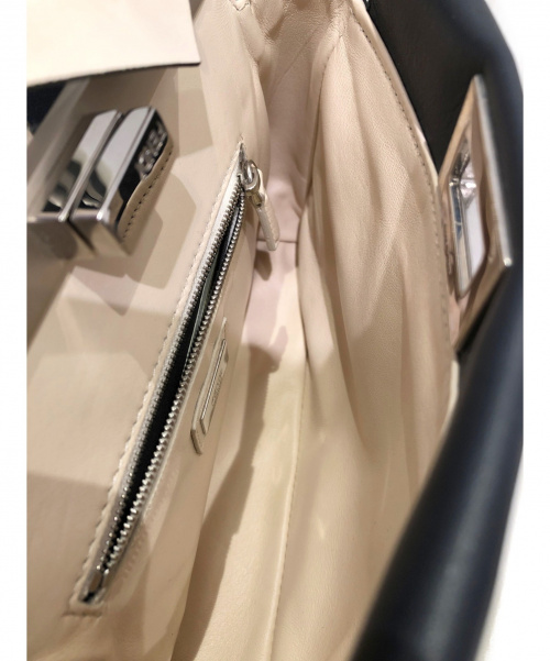 FENDI（フェンディ）FENDI (フェンディ) ミニピーカーブー ネイビー サイズ:- リボンの古着・服飾アイテム