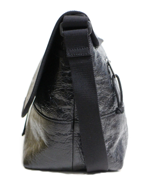BALENCIAGA（バレンシアガ）BALENCIAGA (バレンシアガ) EXPLORER MESSENGER BAG サイズ:- EXPLORER SMALL 620259 1000.U.527545の古着・服飾アイテム