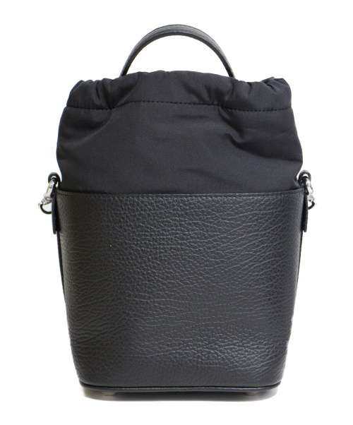 Maison Margiela（メゾンマルジェラ）Maison Margiela (メゾンマルジェラ) 21SS テクスチャードレザーバケットバッグ ブラック サイズ:-の古着・服飾アイテム