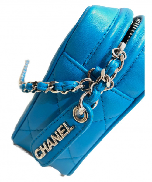 CHANEL（シャネル）CHANEL (シャネル) チェーンショルダーバッグ ブルー 4749956の古着・服飾アイテム