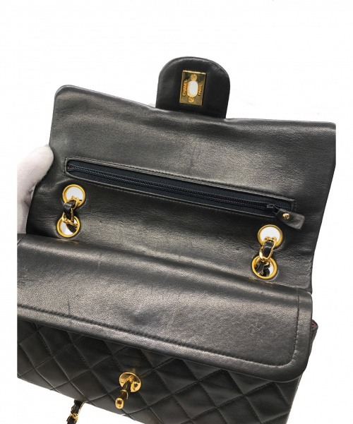 CHANEL（シャネル）CHANEL (シャネル) ダブルフラップマトラッセ ブラック サイズ:23 マトラッセ23の古着・服飾アイテム
