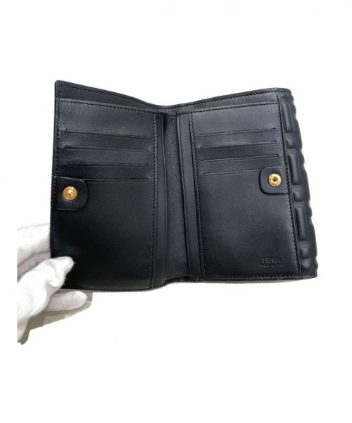 FENDI（フェンディ）FENDI (フェンディ) ナッパレザーミディアムウォレット ブラック サイズ:-の古着・服飾アイテム