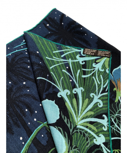 HERMES（エルメス）HERMES (エルメス) カレ・ジェアン140 サイズ:140 BURNING BRIGHT IN THE FORESTS OF THE NIGHTの古着・服飾アイテム