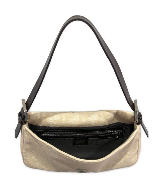 FENDI（フェンディ）FENDI (フェンディ) マンマバケット　 アイボリー サイズ:- ズッカの古着・服飾アイテム