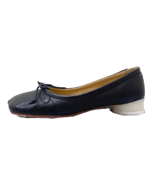MM6 Maison Margiela（エムエムシックスメゾンマルジェラ）MM6 Maison Margiela (エムエムシックス メゾンマルジェラ) 6 ロゴヒールバレリーナシューズ ブラック サイズ:381/2の古着・服飾アイテム
