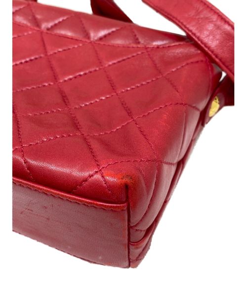 CHANEL（シャネル）CHANEL (シャネル) マトラッセショルダーバッグ レッド サイズ:-の古着・服飾アイテム