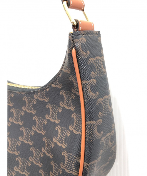 CELINE（セリーヌ）CELINE (セリーヌ) アヴァバッグ タン サイズ:- トリオンフキャンバス 193952BZJ.04LU S-GA-4250の古着・服飾アイテム