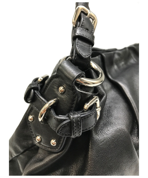 PRADA（プラダ）PRADA (プラダ) レザーショルダーバッグ ブラック サイズ:無 BR3975 117の古着・服飾アイテム