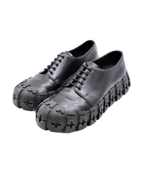 PRADA（プラダ）PRADA (プラダ) ブラッシュドレザーダービーシューズ ブラック サイズ:8.5 2EG292の古着・服飾アイテム