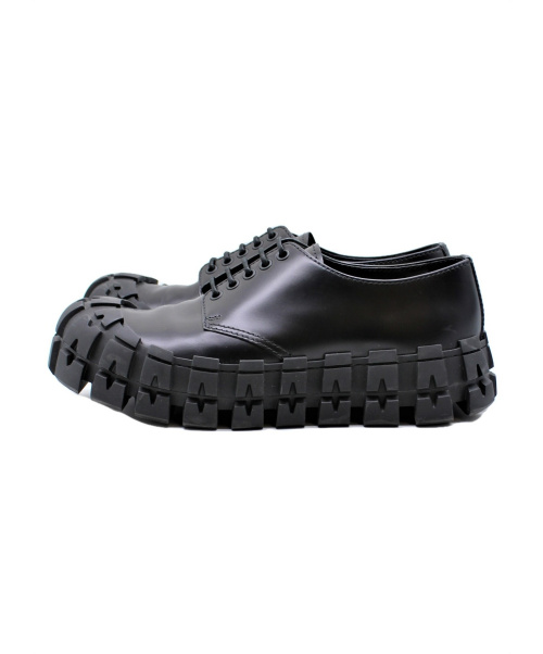 PRADA（プラダ）PRADA (プラダ) ブラッシュドレザーダービーシューズ ブラック サイズ:8.5 2EG292の古着・服飾アイテム