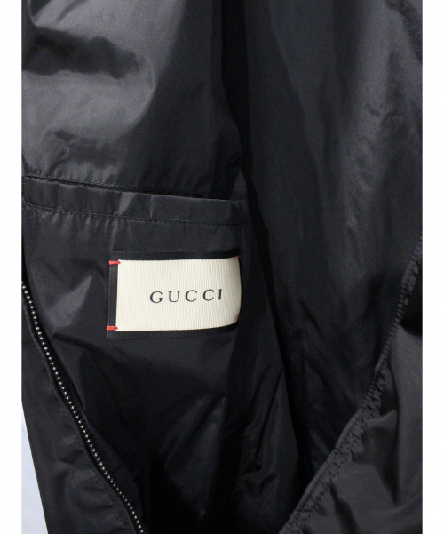 GUCCI（グッチ）GUCCI (グッチ) スネークプリントナイロンジャケット ブラック サイズ:52の古着・服飾アイテム