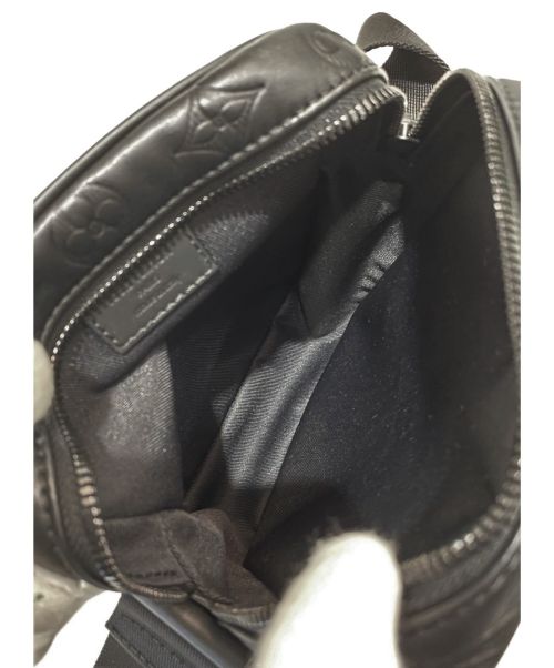 LOUIS VUITTON（ルイ ヴィトン）LOUIS VUITTON (ルイ ヴィトン) ダヌーヴPM ブラック サイズ:PMの古着・服飾アイテム