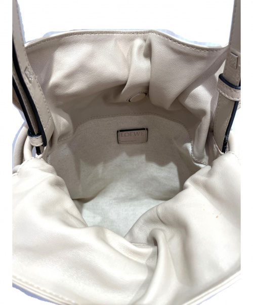 LOEWE（ロエベ）LOEWE (ロエベ) フラメンコノット スモールショルダーバッグ ベージュの古着・服飾アイテム