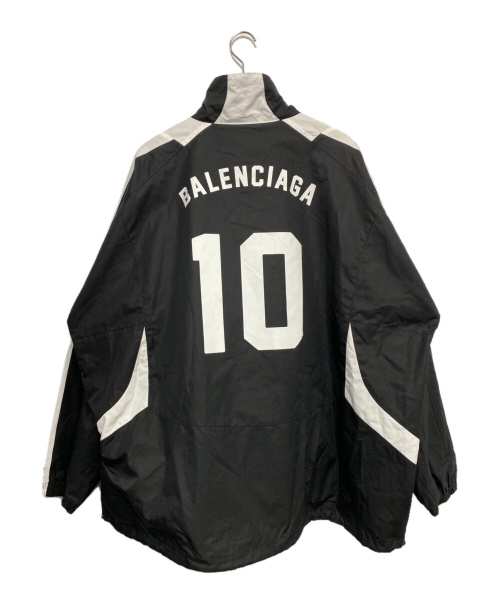 BALENCIAGA（バレンシアガ）BALENCIAGA (バレンシアガ) FOOTBALL NYLON WINDBREAKER ブラック サイズ:44の古着・服飾アイテム