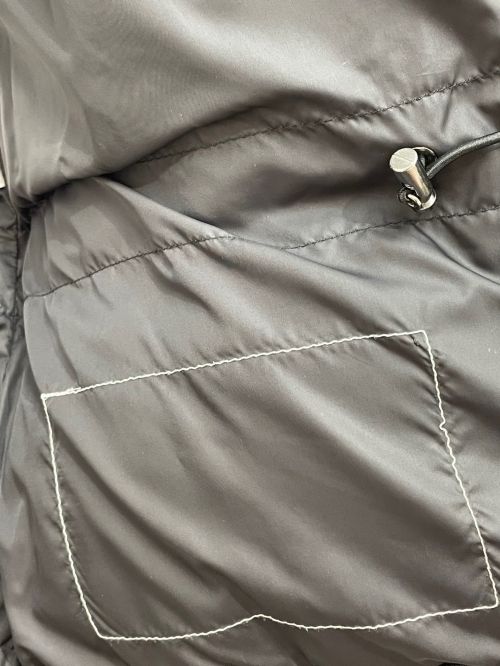 MONCLER（モンクレール）MONCLER (モンクレール) BARNABE ベージュ サイズ:1の古着・服飾アイテム