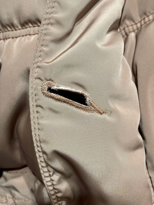 MONCLER（モンクレール）MONCLER (モンクレール) BARNABE ベージュ サイズ:1の古着・服飾アイテム