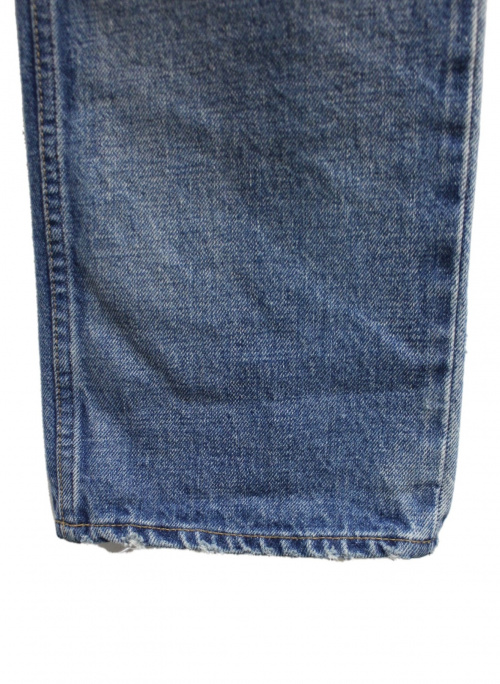 CELINE（セリーヌ）CELINE (セリーヌ) ニークラッシュトラッシュウォッシュレギュラーデニム インディゴ サイズ:31の古着・服飾アイテム
