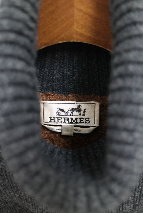 HERMES（エルメス）HERMES (エルメス) ミックス＆テディタートルネックニット グレー×ブラウン サイズ:Lの古着・服飾アイテム