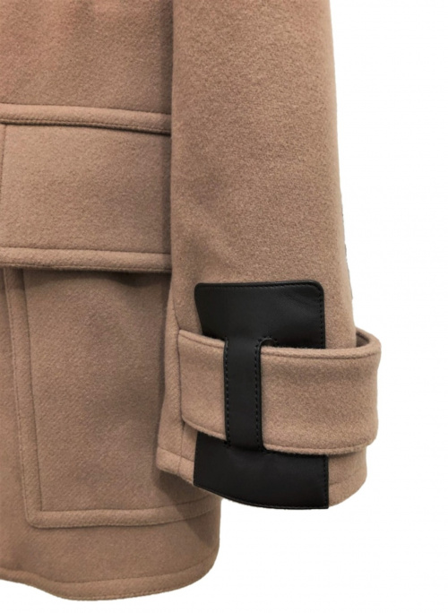 HERMES（エルメス）HERMES (エルメス) レザー装飾Pコート ベージュ サイズ:48の古着・服飾アイテム