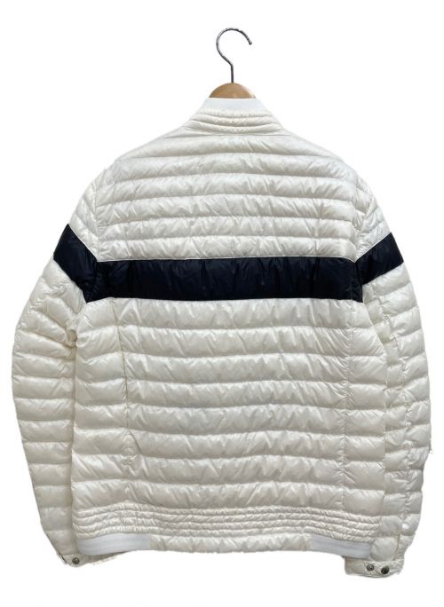 MONCLER（モンクレール）MONCLER (モンクレール) FORET ホワイト サイズ:4の古着・服飾アイテム