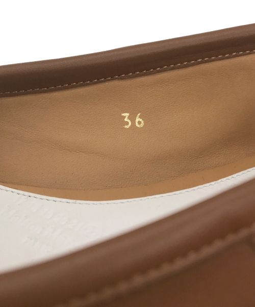 Maison Margiela 22（メゾンマルジェラ）Maison Margiela 22 (メゾン マルジェラ 22) Tabiフラットシューズ ブラウン サイズ:36の古着・服飾アイテム
