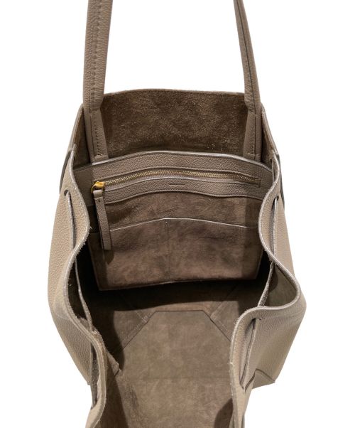 CELINE（セリーヌ）CELINE (セリーヌ) カバファントムスモール ブラウン サイズ:Sの古着・服飾アイテム